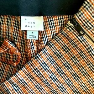 A New Day Crop Pants size 6